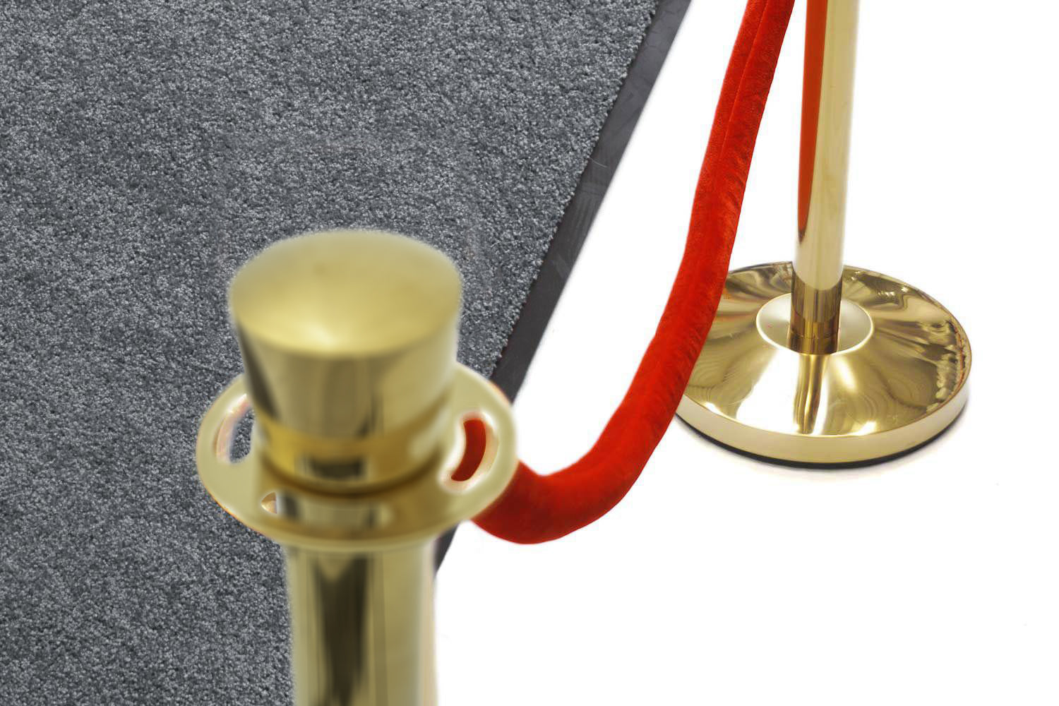 Eingangspaket Welcome | Solid Grau - Ovaler Kopf - Messing | Rote Teppiche