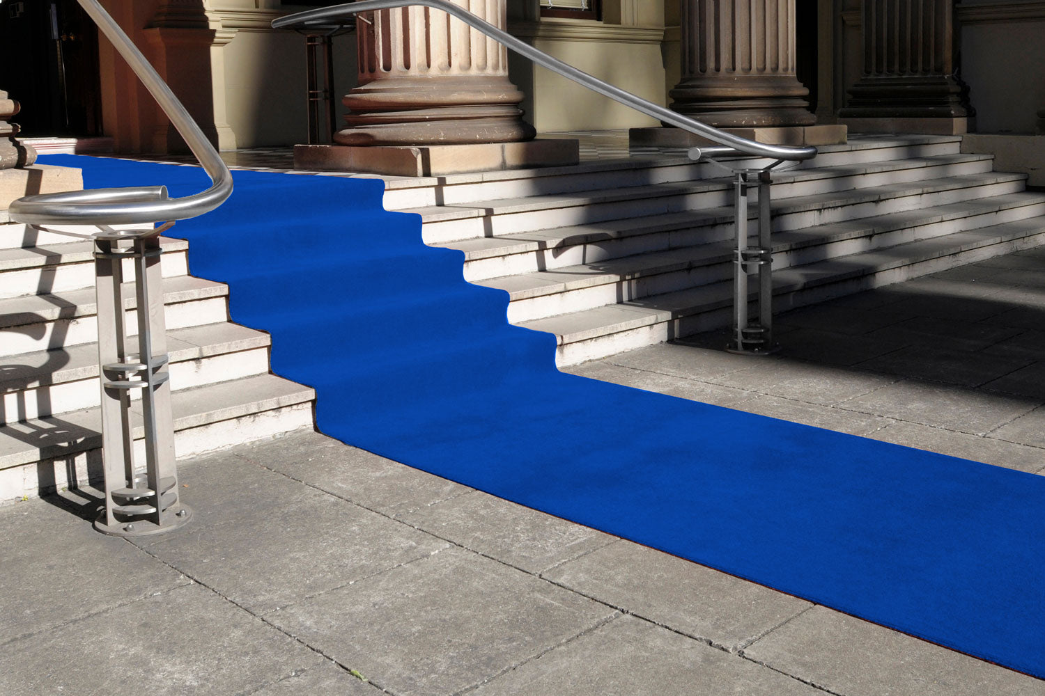 Flex | 111 - Blau | Rote Teppiche