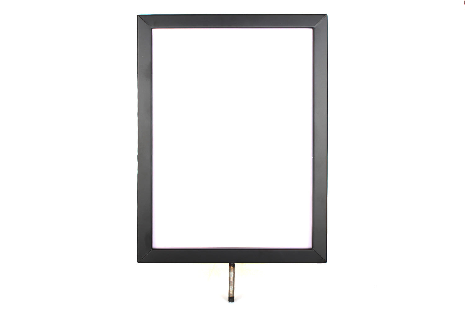 Posterrahmen A4 hoch für Seil | Schwarz | Rote Teppiche